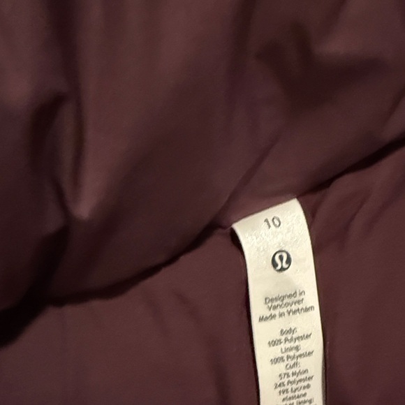 Lululemon Wunder Puffer Coat - Deep Burgundy - Picture 4 of 4